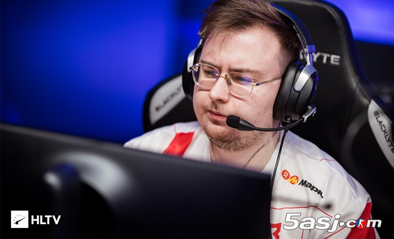 Boombl4专访：BetBoom线下赛首秀3-1晋级，坦言Ax1Le状态挣扎但仍是关键先生