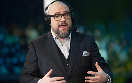 电竞名嘴Richard Lewis犀利点评：Chopper已成Spirit战