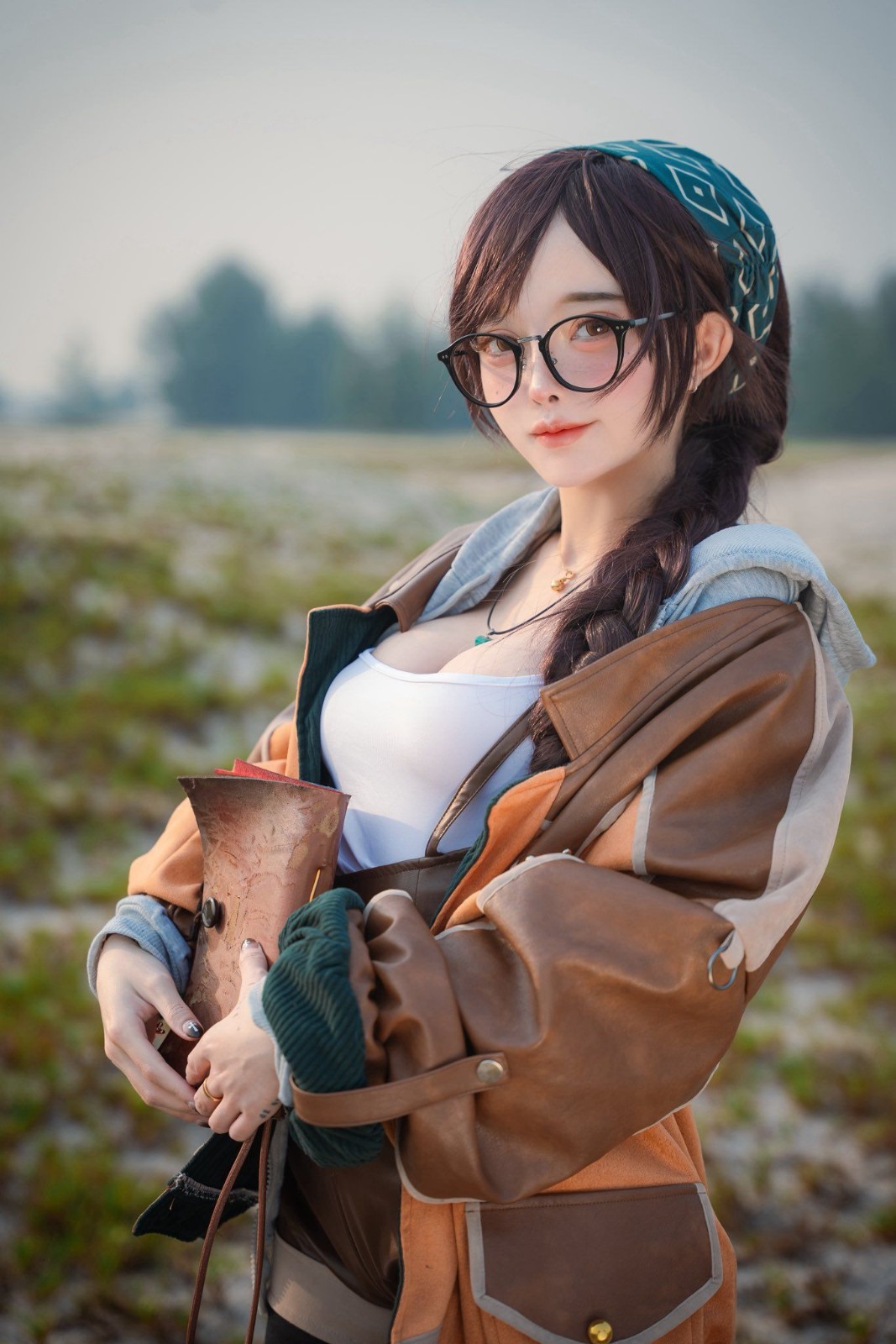 国外知名Coser Josette 分享Cos《怪物猎人：荒野》接待员阿尔玛