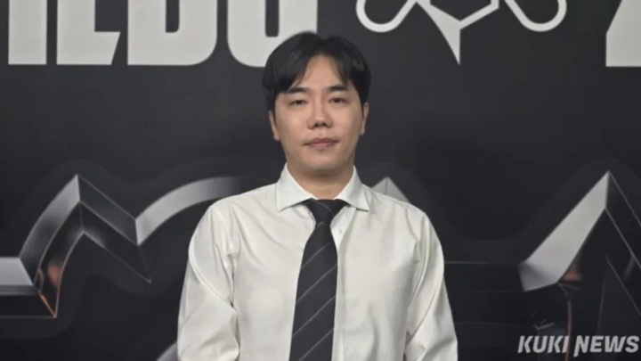 Homme成为LPL历史第一位率领三支不同队伍突破八强的