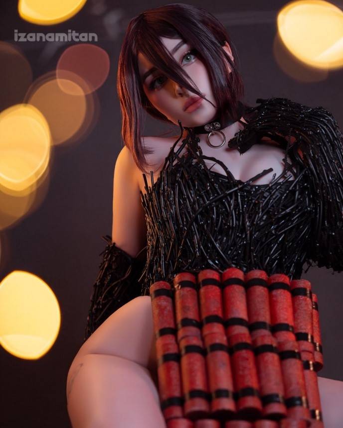 哈萨克斯坦美女izanamitanCos《电锯人》蕾塞美图