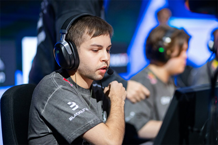 ‌Spirit爆冷出局！sh1ro迷茫发声：不知道哪出了问题，cho