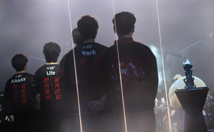 FPX助教York替补夺冠后发文回归教练席，VCT CN赛场见