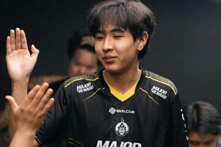 亚洲一哥或迎巨变！BanKs爆料：The MongolZ拟Major后召回Senzu