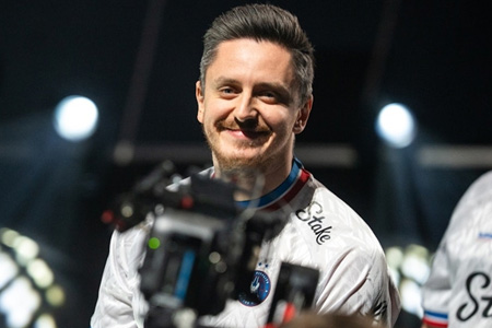 apEX豪取四冠剑指历史最佳！Vitality 2026目标：大满贯