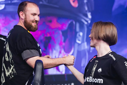 Chopper力挺Donk为2025CS2年度MVP！赛场“完爆”全网，退役倒计时引爆电竞圈