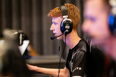 天才少年sirah加盟100T首曝心声：与device、rain并肩