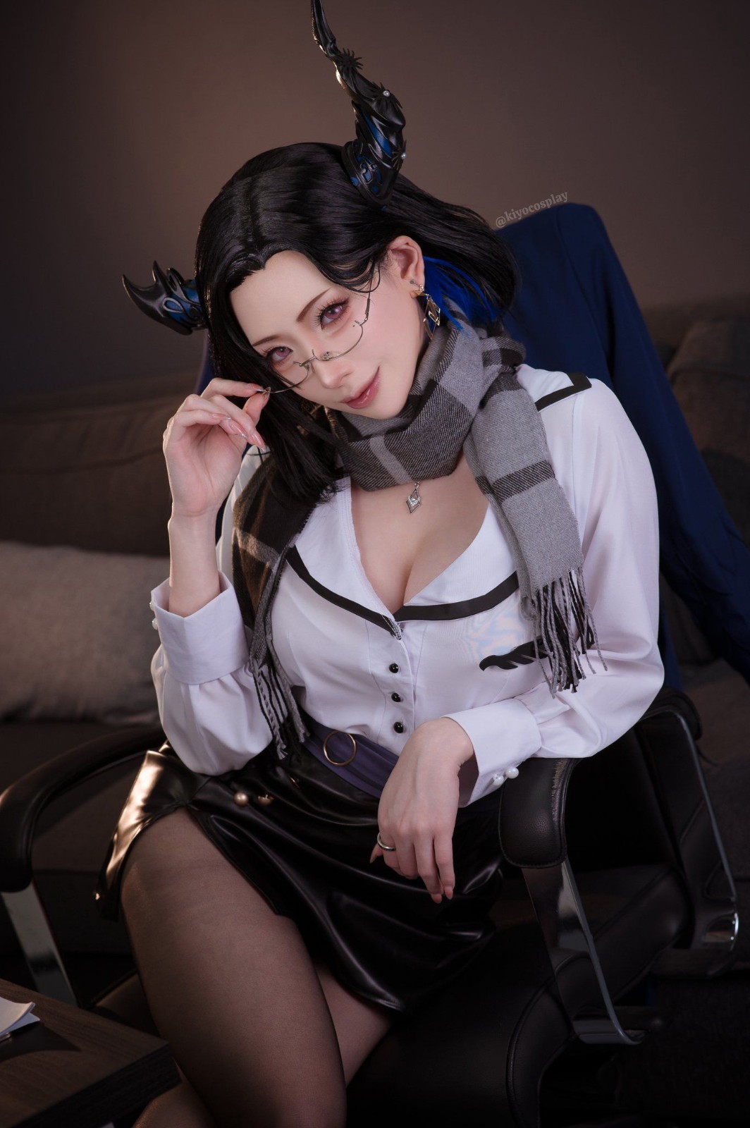 新加坡美女Cos多个游戏角色美照，性感曲线，诱人的大雷！