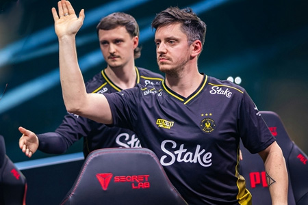 外媒采访Vitality指挥apEX：史上最佳战队该让粉丝去争