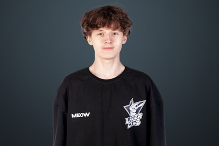 fnatic阵容大变动！乌克兰新星Br4tkO火线入队，Maden仅三月即遭下放