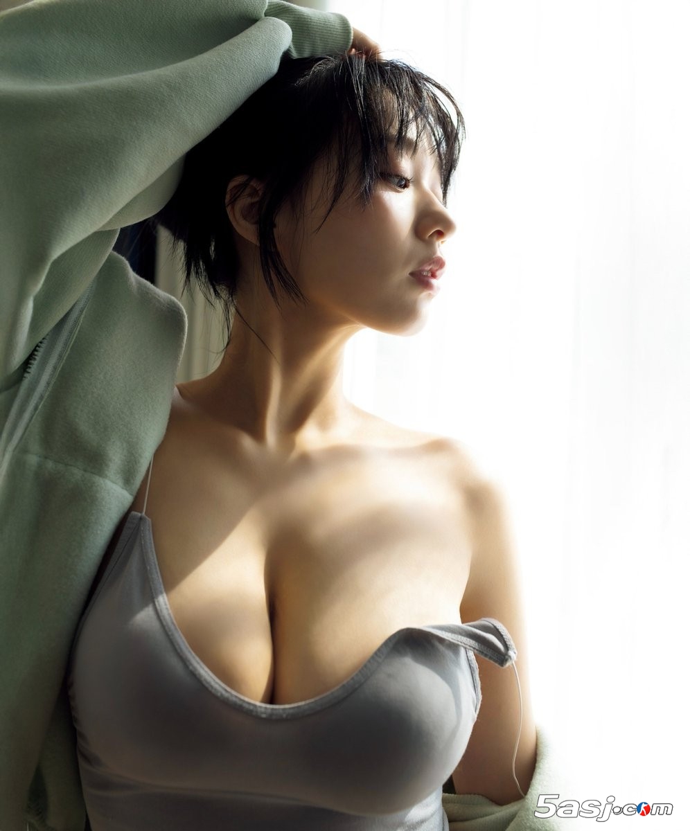 日本22岁写真偶像髙野真央福利图：火辣身材和清新甜美的长相